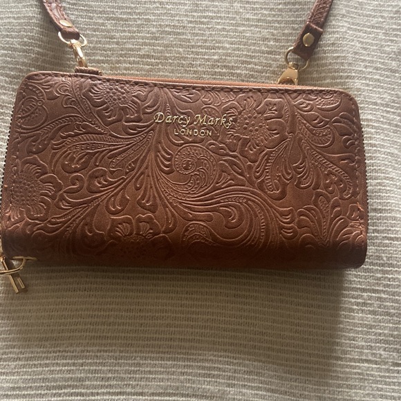 Wristlet - Picture 5 of 6